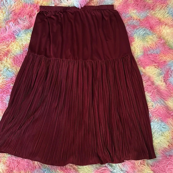 David Rose Vintage Burgundy 2 Piece Lace Suit with Skirt and Top Sz 16w - Picture 2 of 14